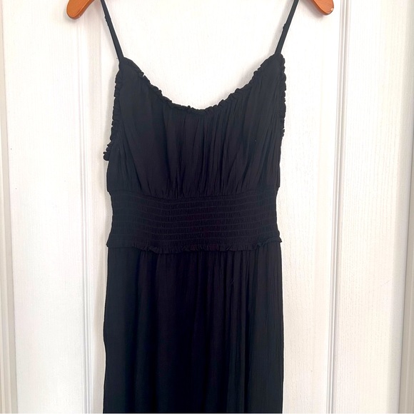 Old Navy Maxi Dress with Straps - Picture 3 of 4